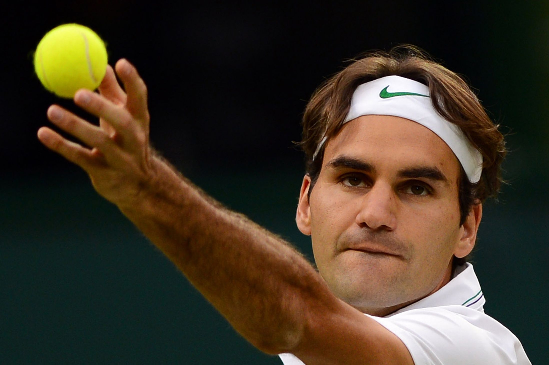 Roger Federer und Serena Williams ziehen in das Semifinale ...